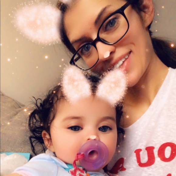 Meet your Posher, Chessa - Picture 1 of 1